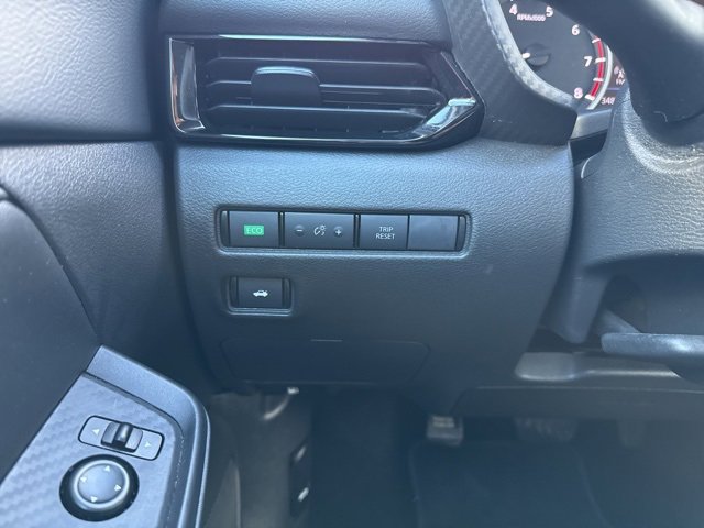 Used 2024 Nissan Sentra SV image 20