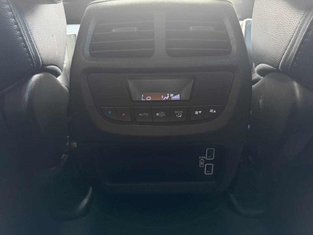 Used 2021 Honda Pilot Special Edition image 16
