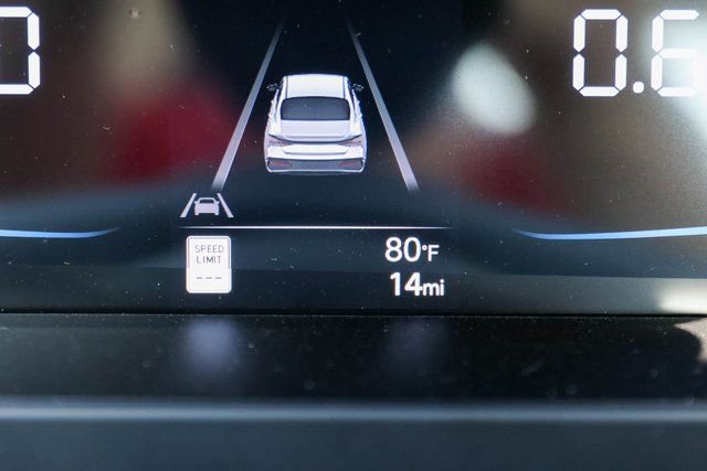 New 2026 Hyundai Elantra Sport image 23