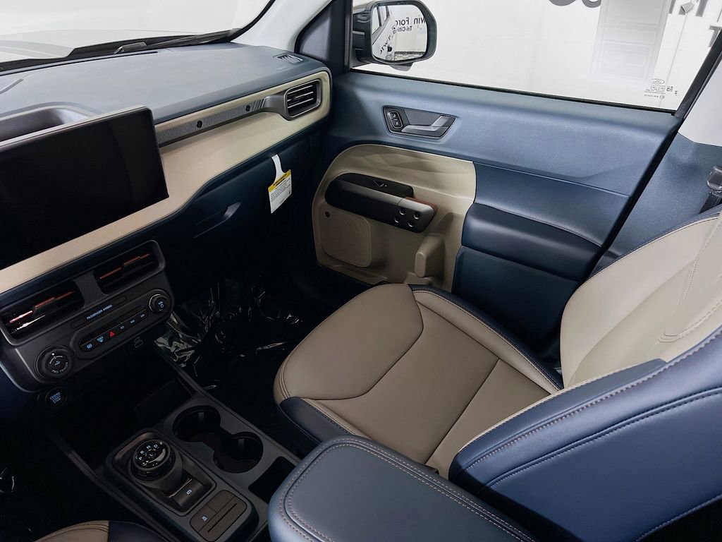 New 2026 Ford Maverick Lariat image 28