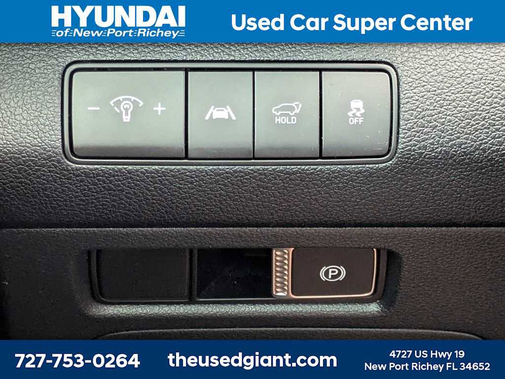Certified 2023 Hyundai Santa Fe SEL w/ Winter Weather Package FWD image 31