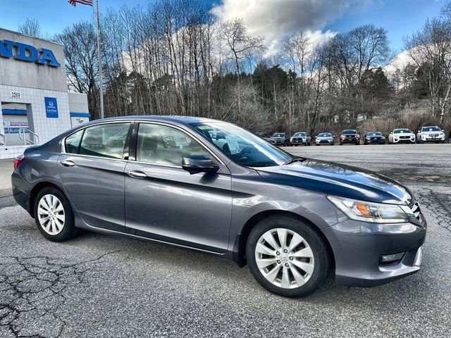 Used 2014 Honda Accord Touring image 11