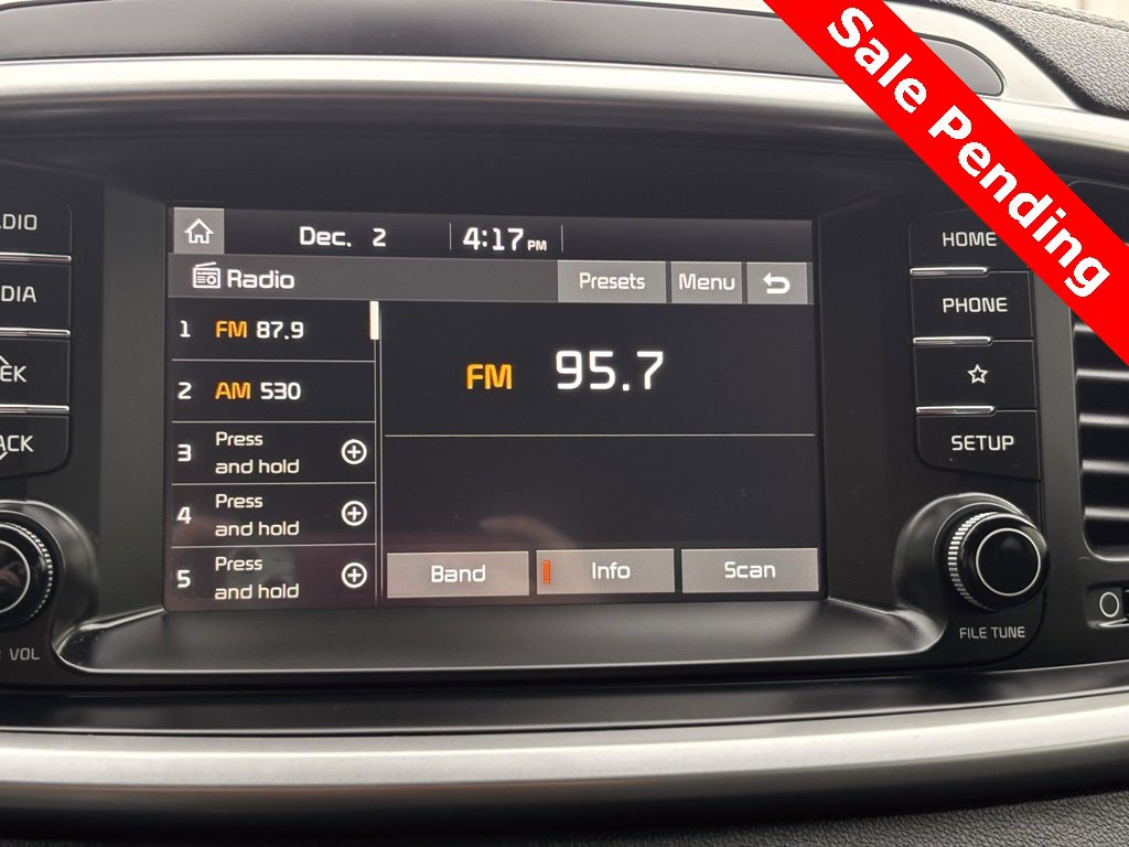Used 2019 Kia Sorento LX image 24