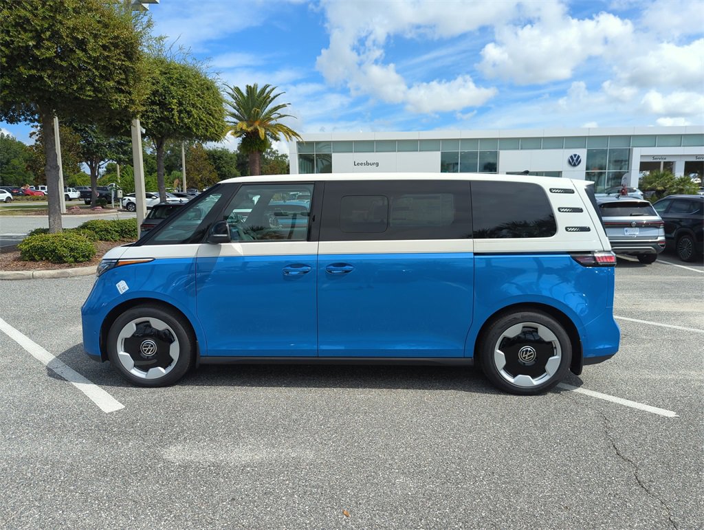 New 2025 Volkswagen ID. Buzz Pro S Plus image 9