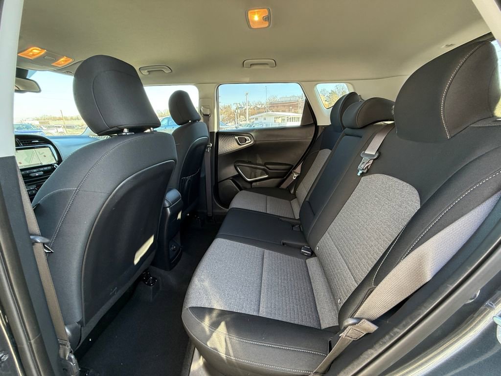 Used 2020 Kia Soul EX image 23