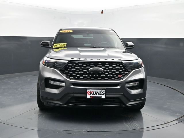 Used 2021 Ford Explorer ST w/ Equipment Group 401A AWD/4WD image 2
