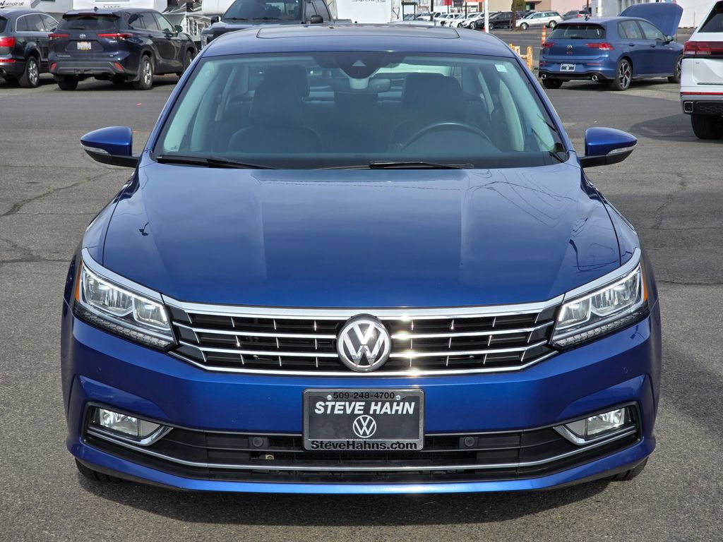 Used 2016 Volkswagen Passat 3.6 SEL Premium image 8