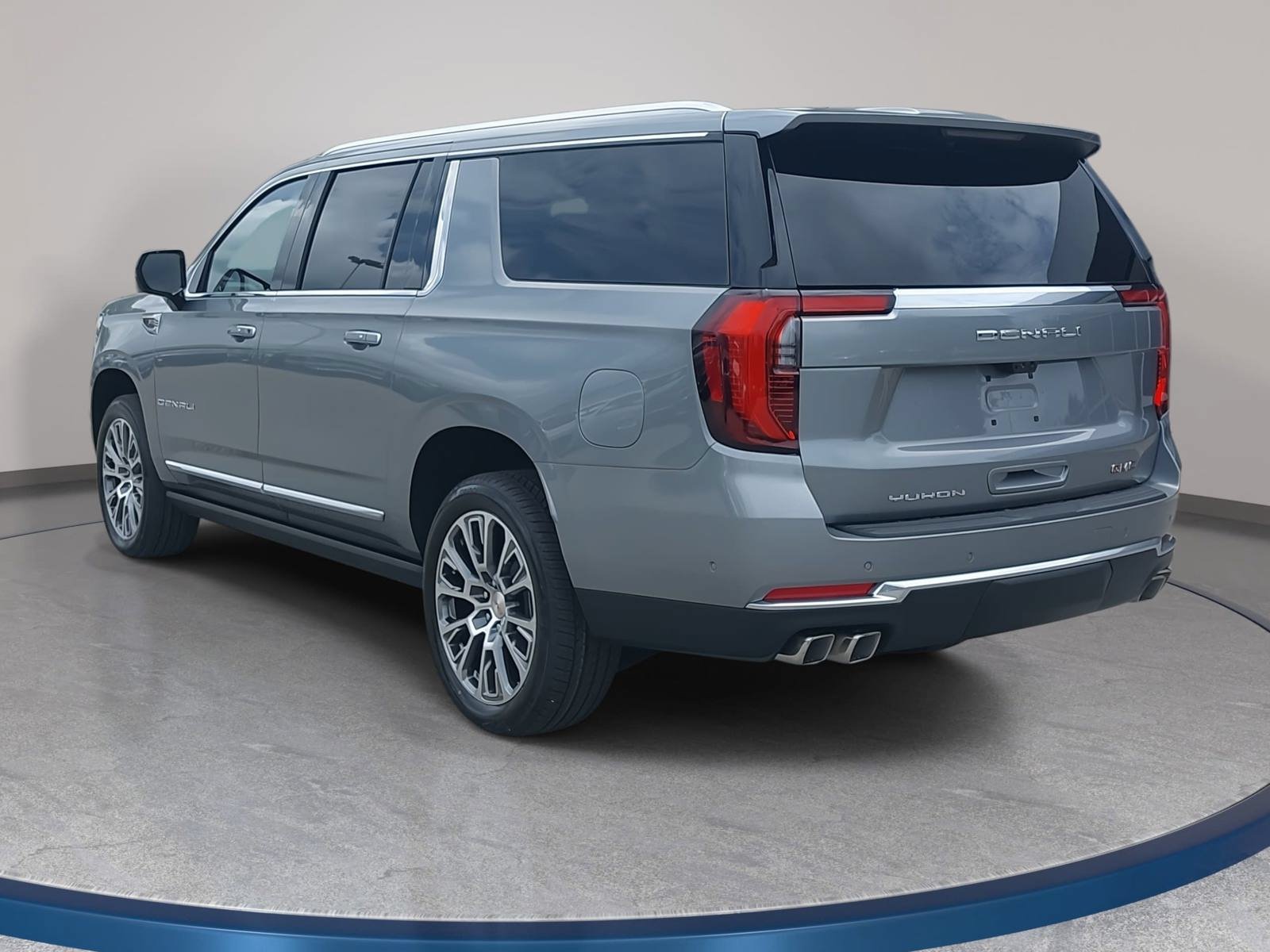 New 2026 GMC Yukon XL Denali w/ Denali Reserve Package AWD/4WD image 7