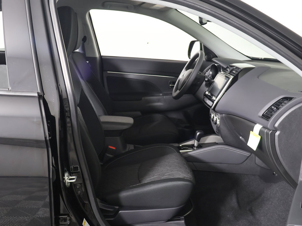 New 2027 Mitsubishi Outlander Sport ES AWD/4WD image 22