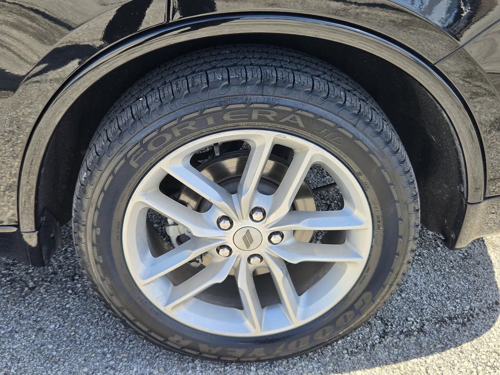 Used 2024 Dodge Durango GT RWD image 31