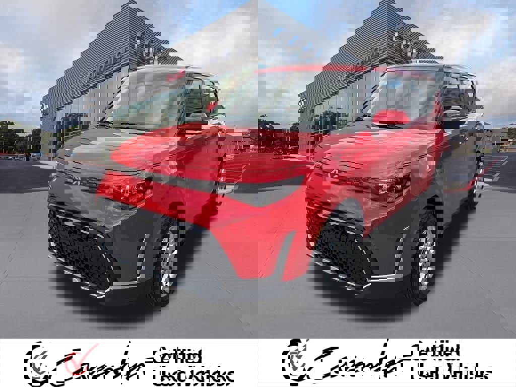 Used 2025 Kia Soul LX w/ LX Technology Package