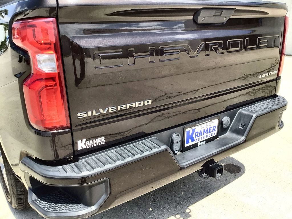 Used 2020 Chevrolet Silverado 1500 Custom w/ Custom Value Package image 33