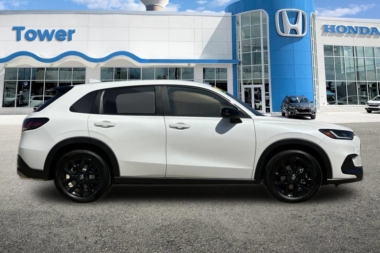 New 2025 Honda HR-V Sport image 3