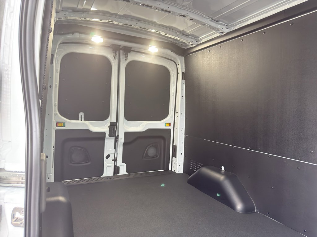 New 2026 Ford Transit 250 148 Medium Roof w/ Load Area Protection Package image 29