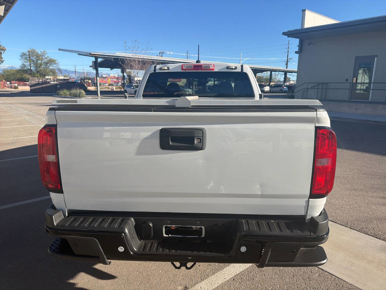 Used 2020 Chevrolet Colorado LT w/ Safety Package image 8