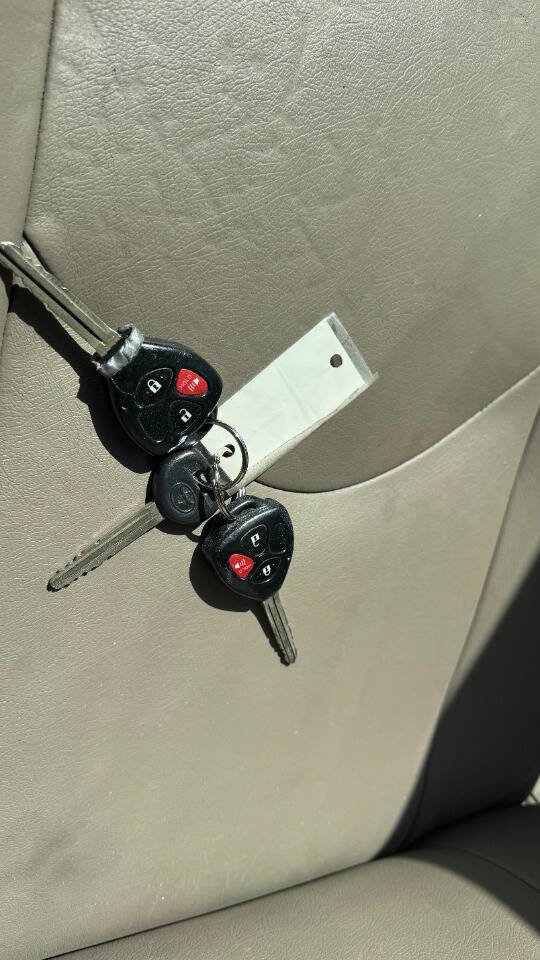 Used 2007 Toyota RAV4 2WD V6 image 23