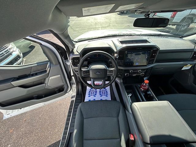 New 2025 Ford F150 XLT w/ Equipment Group 303A High image 20