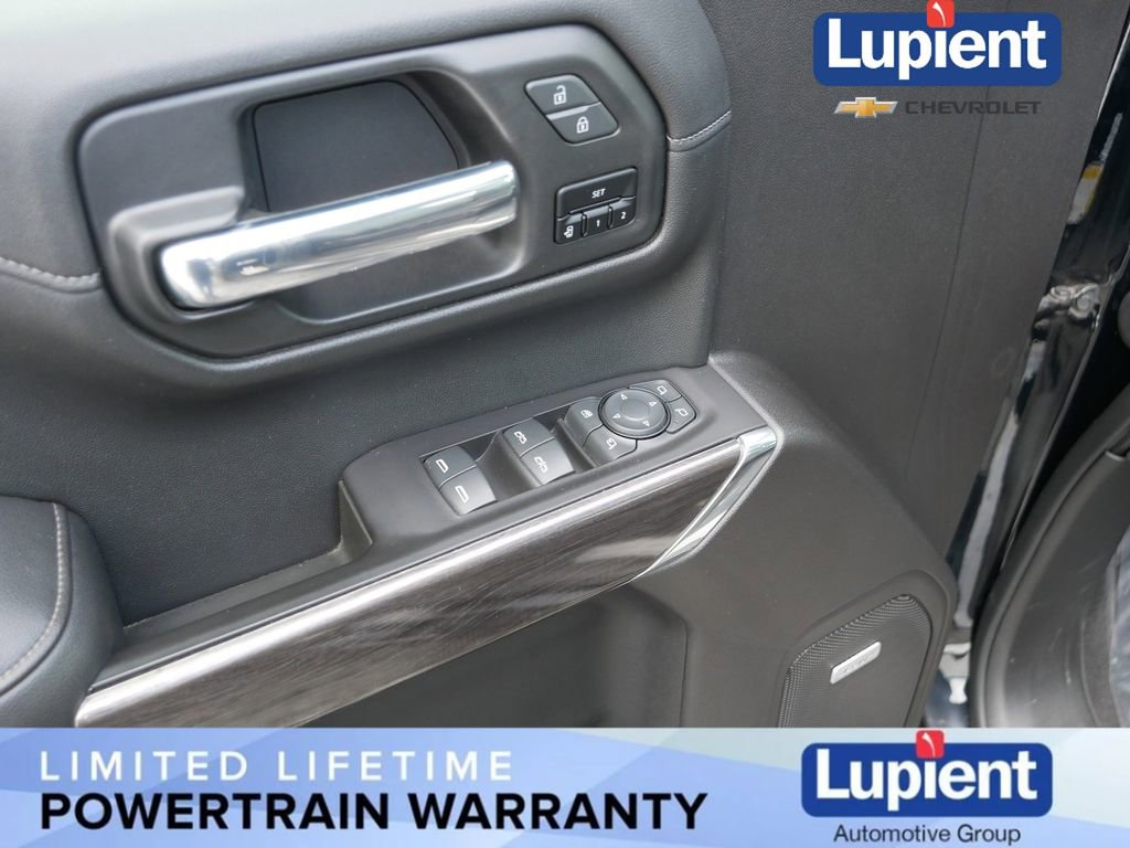 Used 2020 Chevrolet Silverado 1500 LTZ w/ LTZ Premium Package image 15