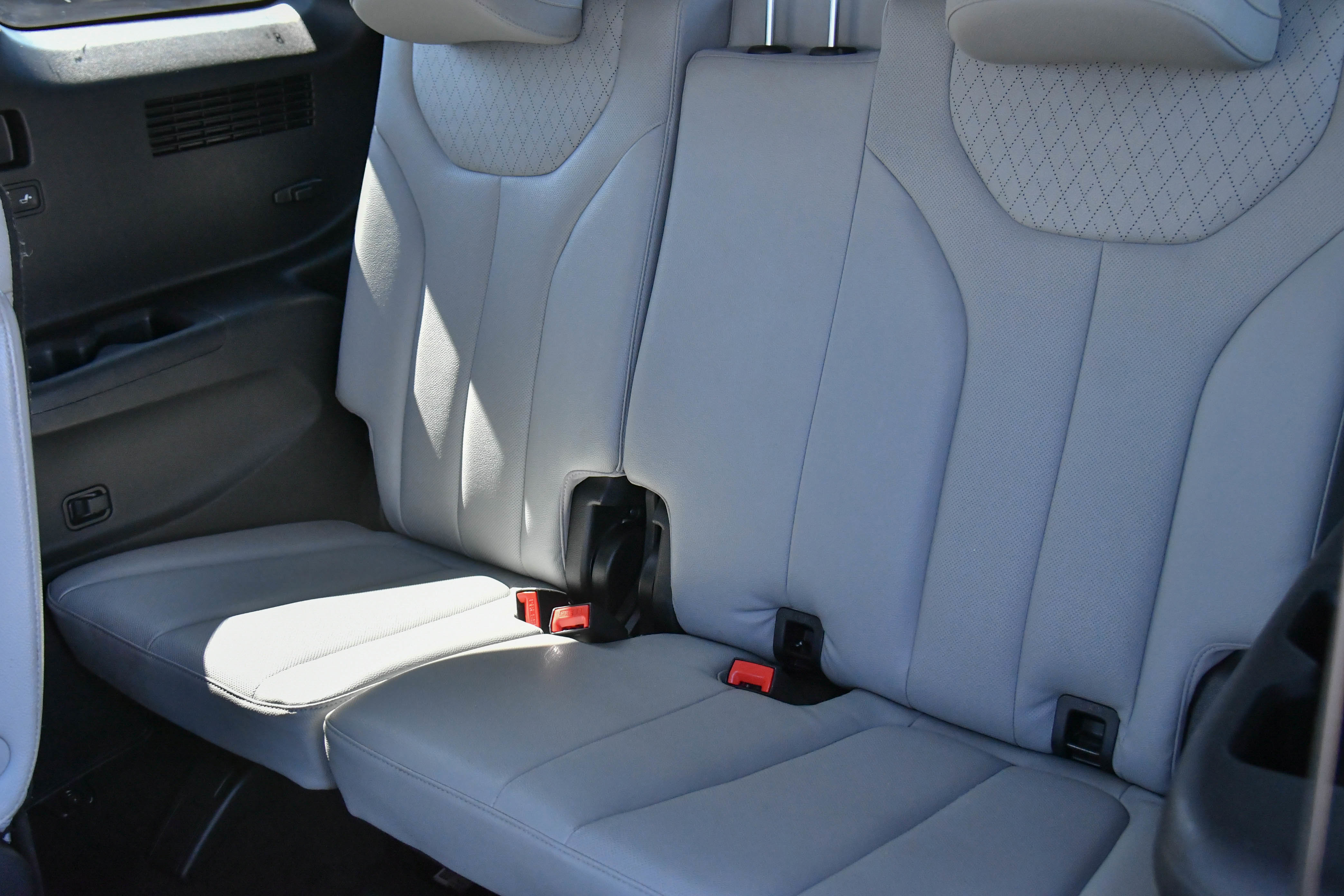 Used 2021 Hyundai Palisade SEL w/ Premium Package image 42