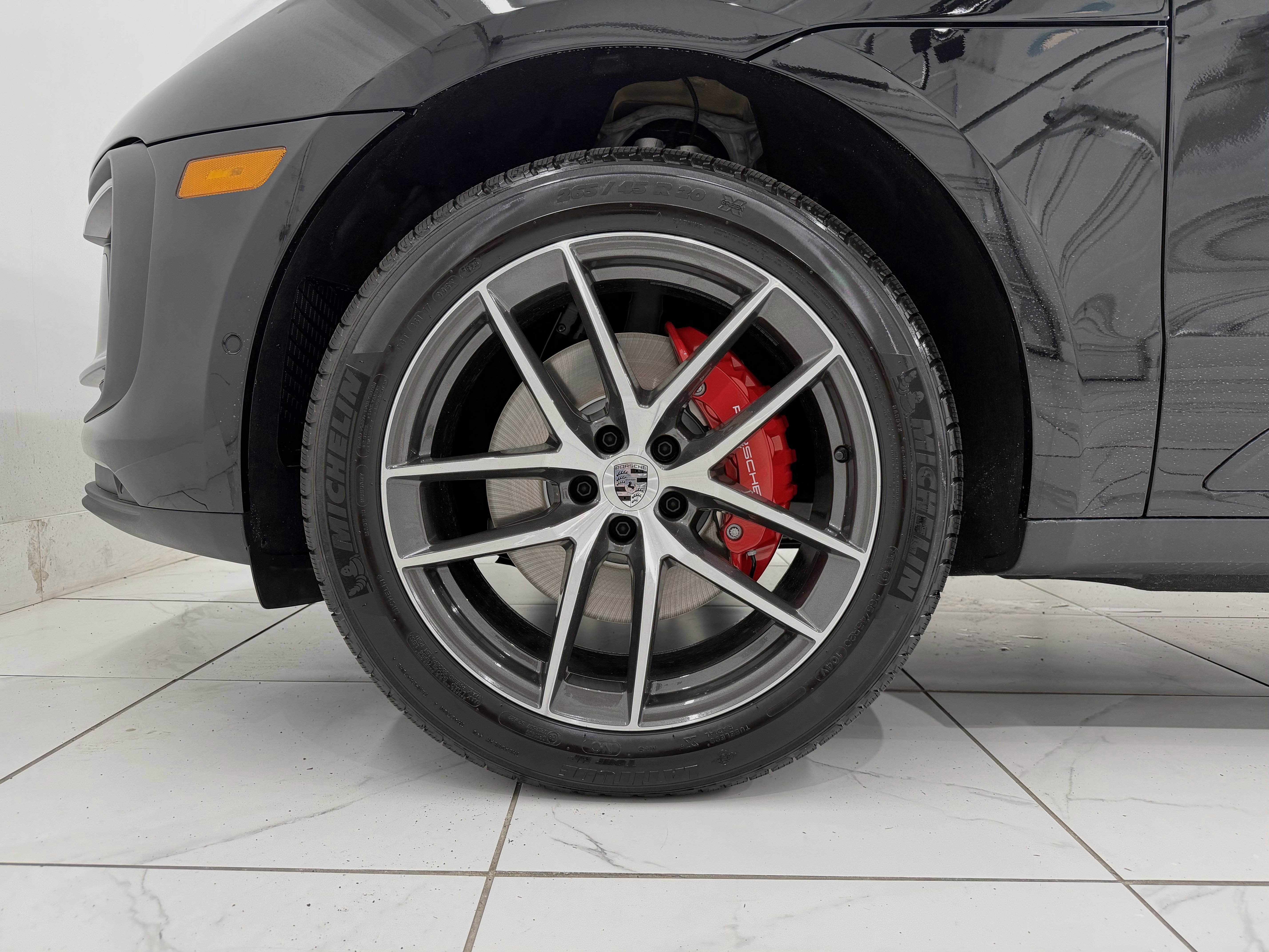 New 2026 Porsche Macan S image 16