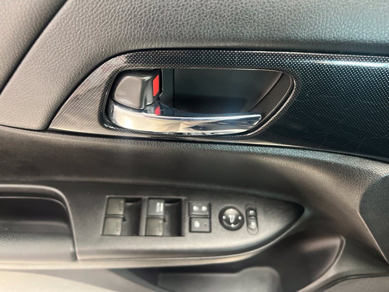Used 2013 Honda Accord Sport image 19