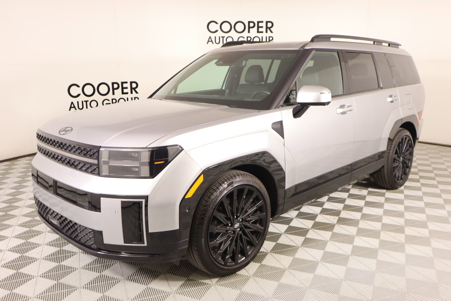 Used 2025 Hyundai Santa Fe Calligraphy image 11