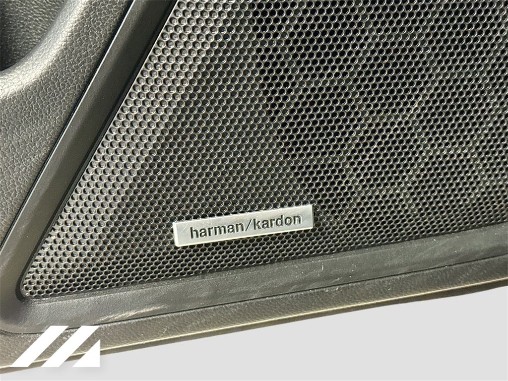 Used 2022 Subaru Legacy Limited image 21