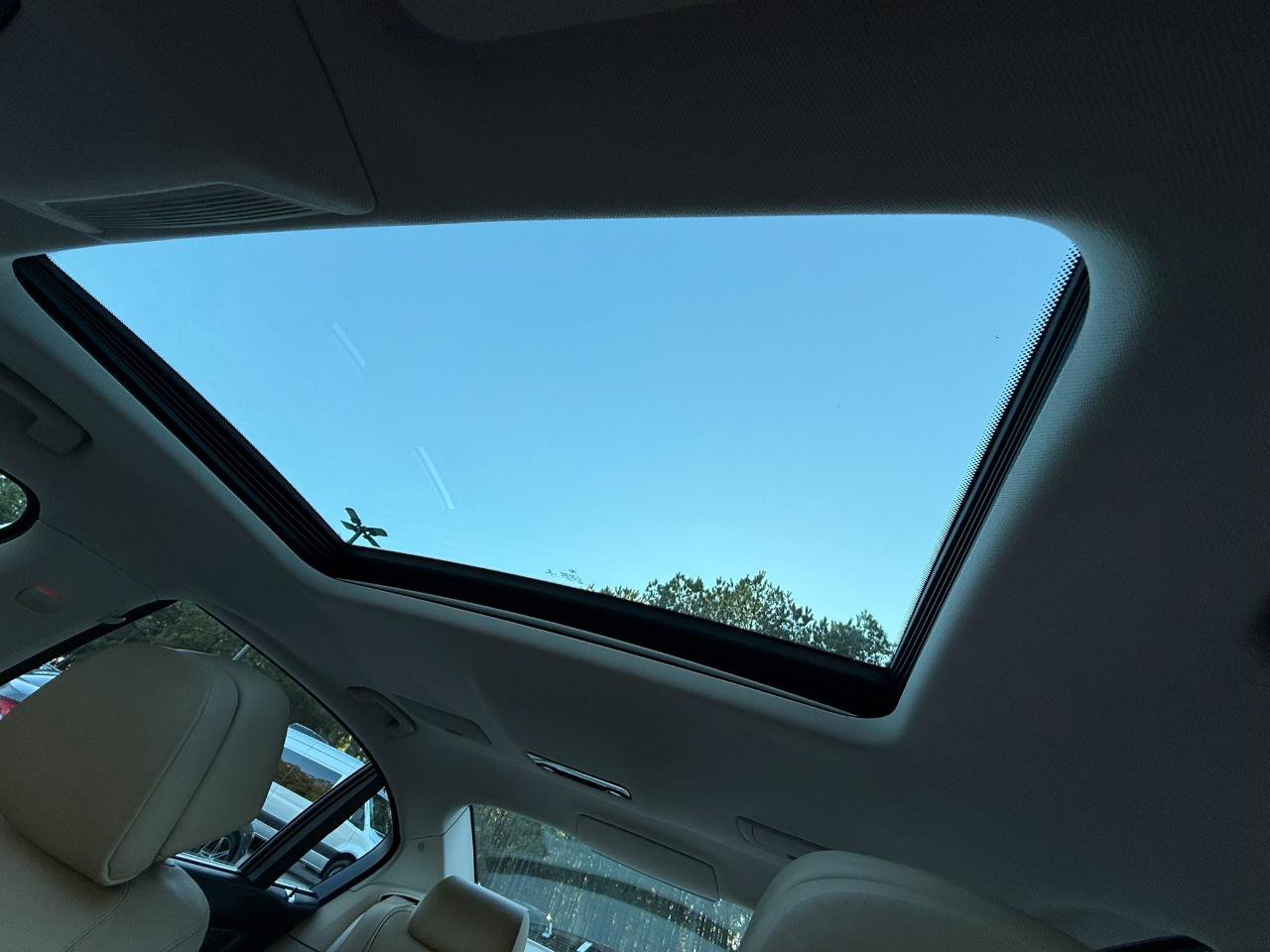 Used 2013 BMW 740Li image 25