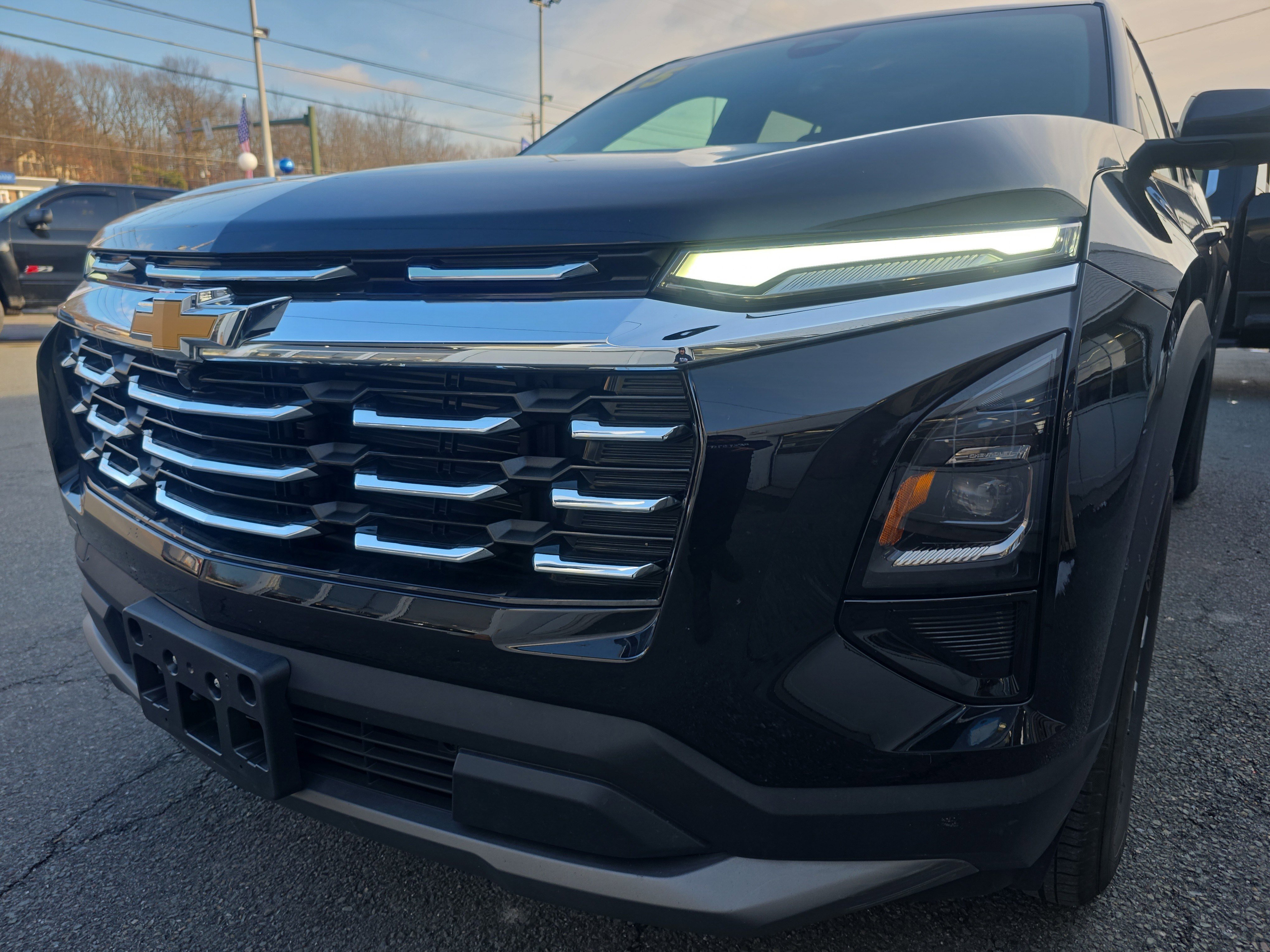 Used 2025 Chevrolet Equinox LT image 12