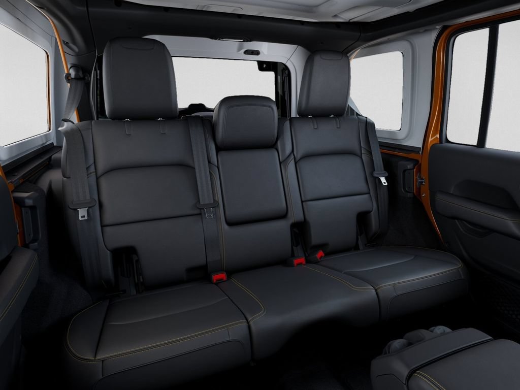 New 2026 Jeep Wrangler Unlimited Sahara AWD/4WD image 17