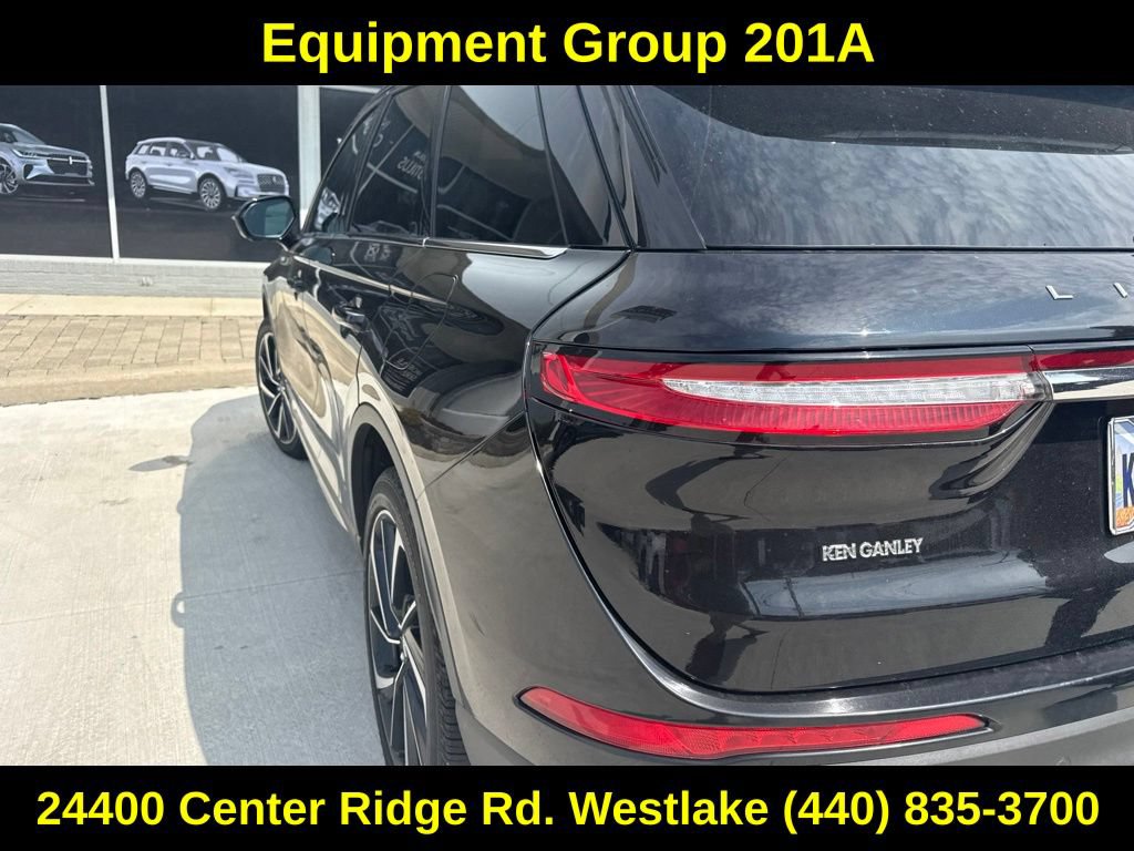 Used 2023 Lincoln Corsair Reserve w/ Equipment Group 201A AWD/4WD image 12
