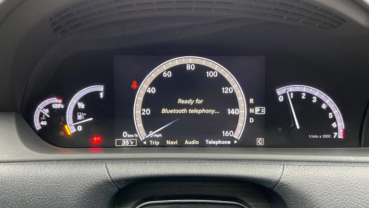 Used 2010 Mercedes-Benz CL 550 CL 550 4MATIC AWD 2dr Coupe image 31