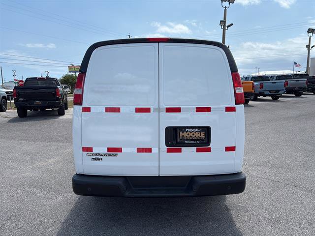 Used 2020 Chevrolet Express 2500 RWD image 8