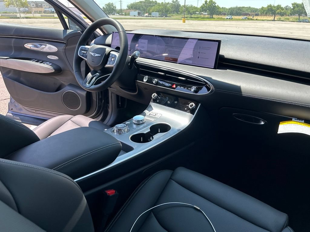 New 2027 Genesis GV70 2.5T Select AWD/4WD image 28