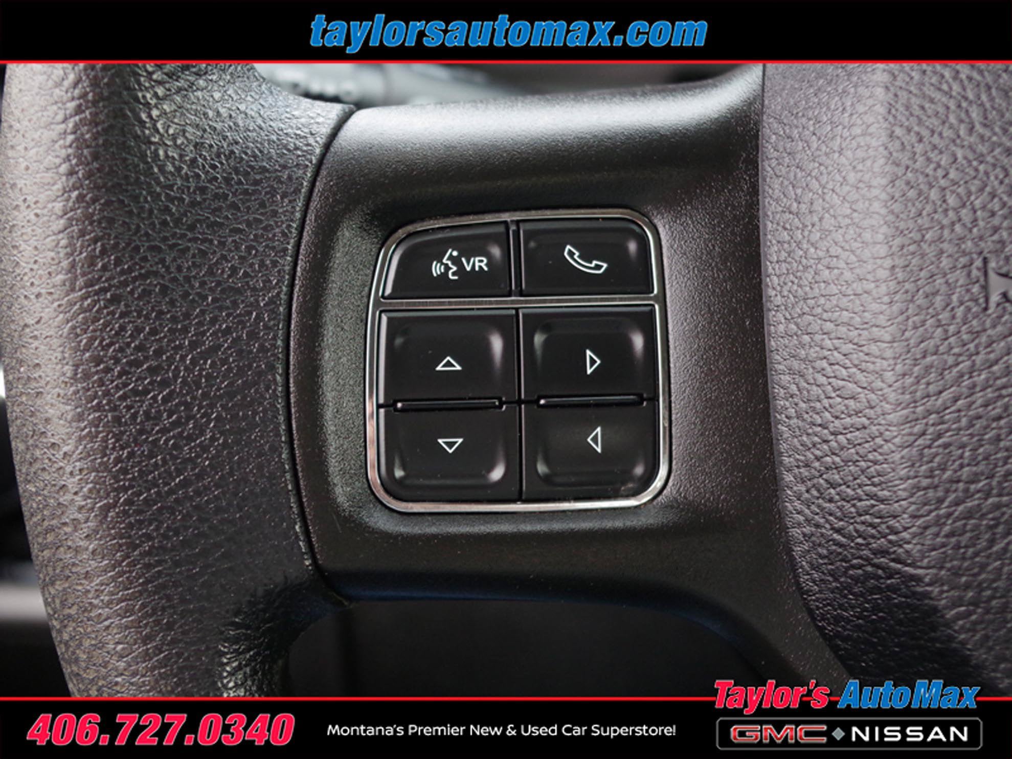 Used 2021 RAM 1500 Express w/ Wheel & Sound Group AWD/4WD image 18