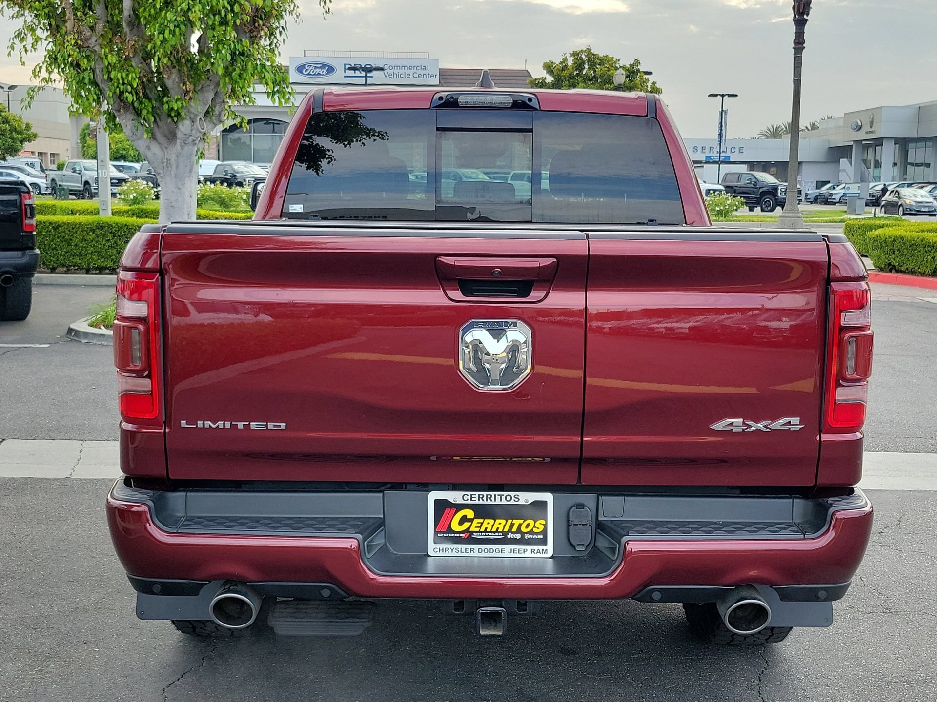 Used 2024 RAM 1500 Limited AWD/4WD image 5