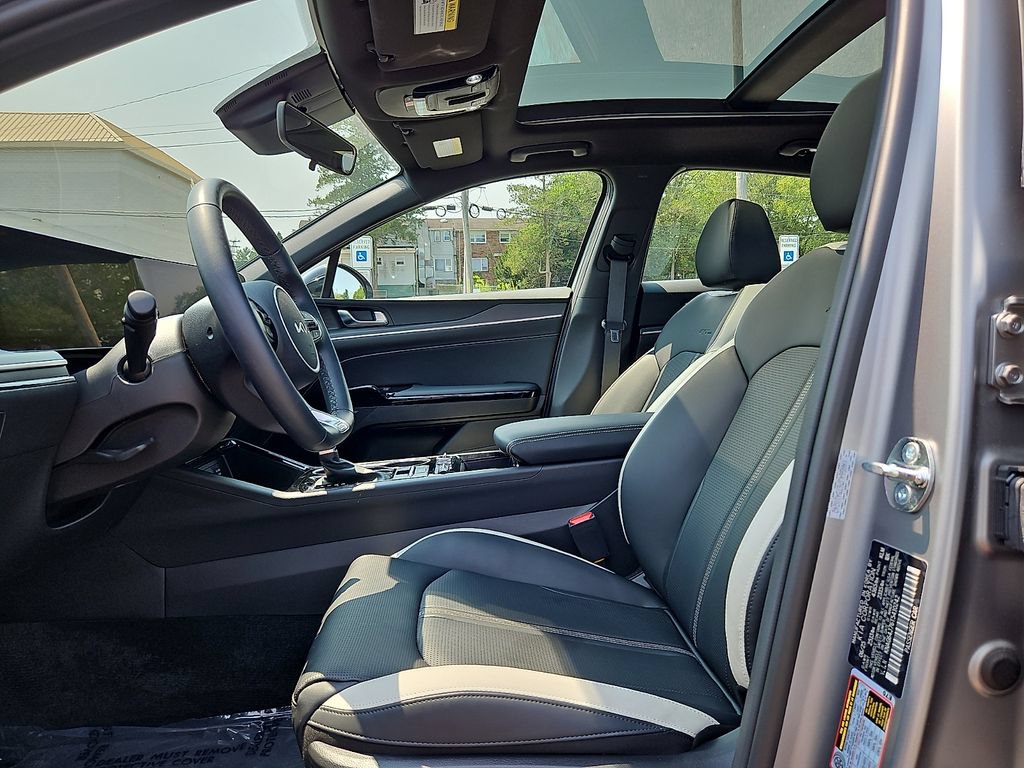 Certified 2026 Kia K5 GT-Line w/ GT-Line Premium Package FWD image 15