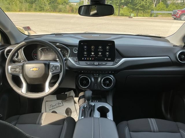 Used 2024 Chevrolet Blazer LT w/ Convenience Package FWD image 21