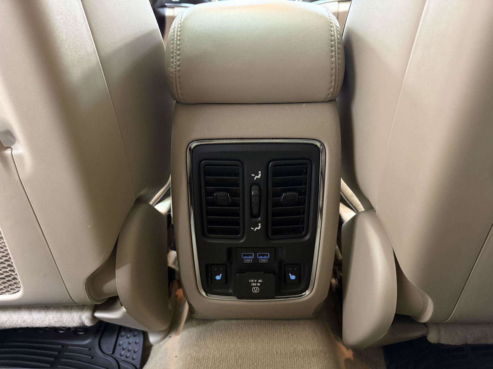 Used 2014 Jeep Grand Cherokee Overland w/ Advanced Technology Group AWD/4WD image 25