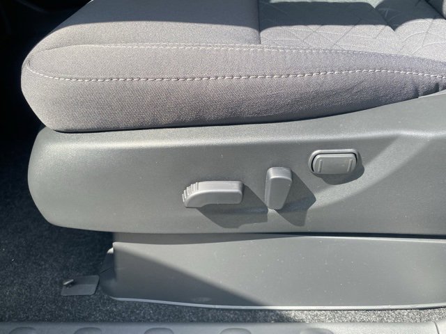 New 2026 Nissan Frontier SV w/ Tow Package image 16