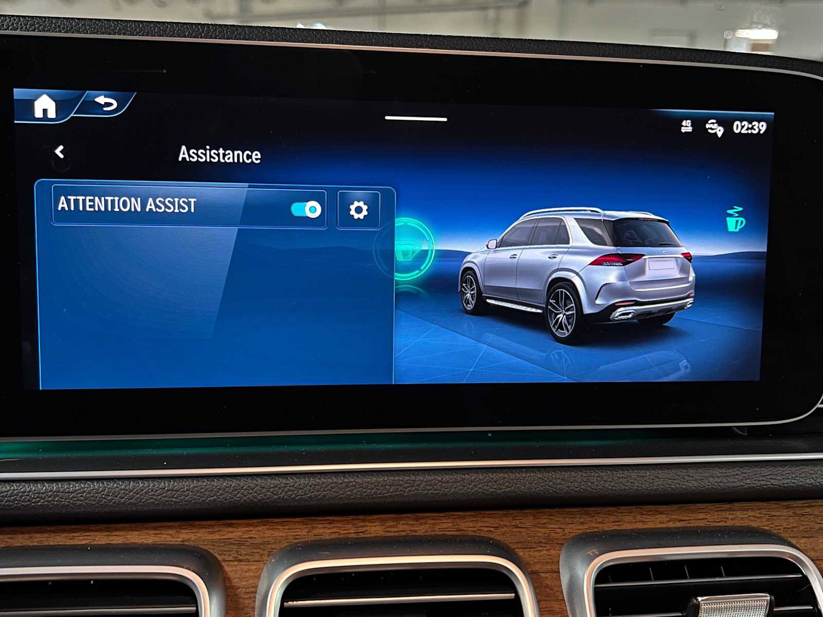Used 2025 Mercedes-Benz GLE 450 4MATIC image 38
