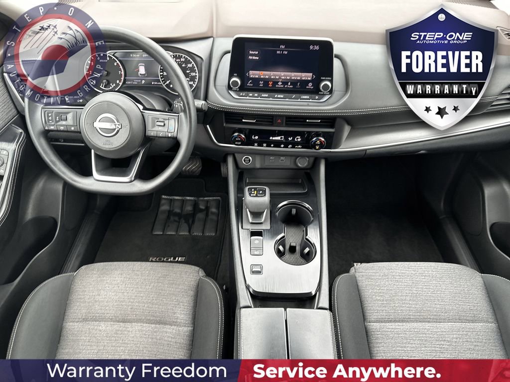 Used 2023 Nissan Rogue SV FWD image 18
