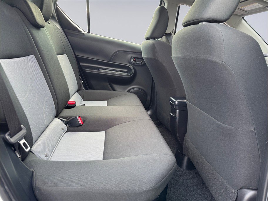 Used 2018 Toyota Prius C Three FWD image 25