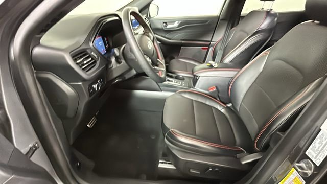 Used 2023 Ford Escape ST-Line AWD/4WD image 12