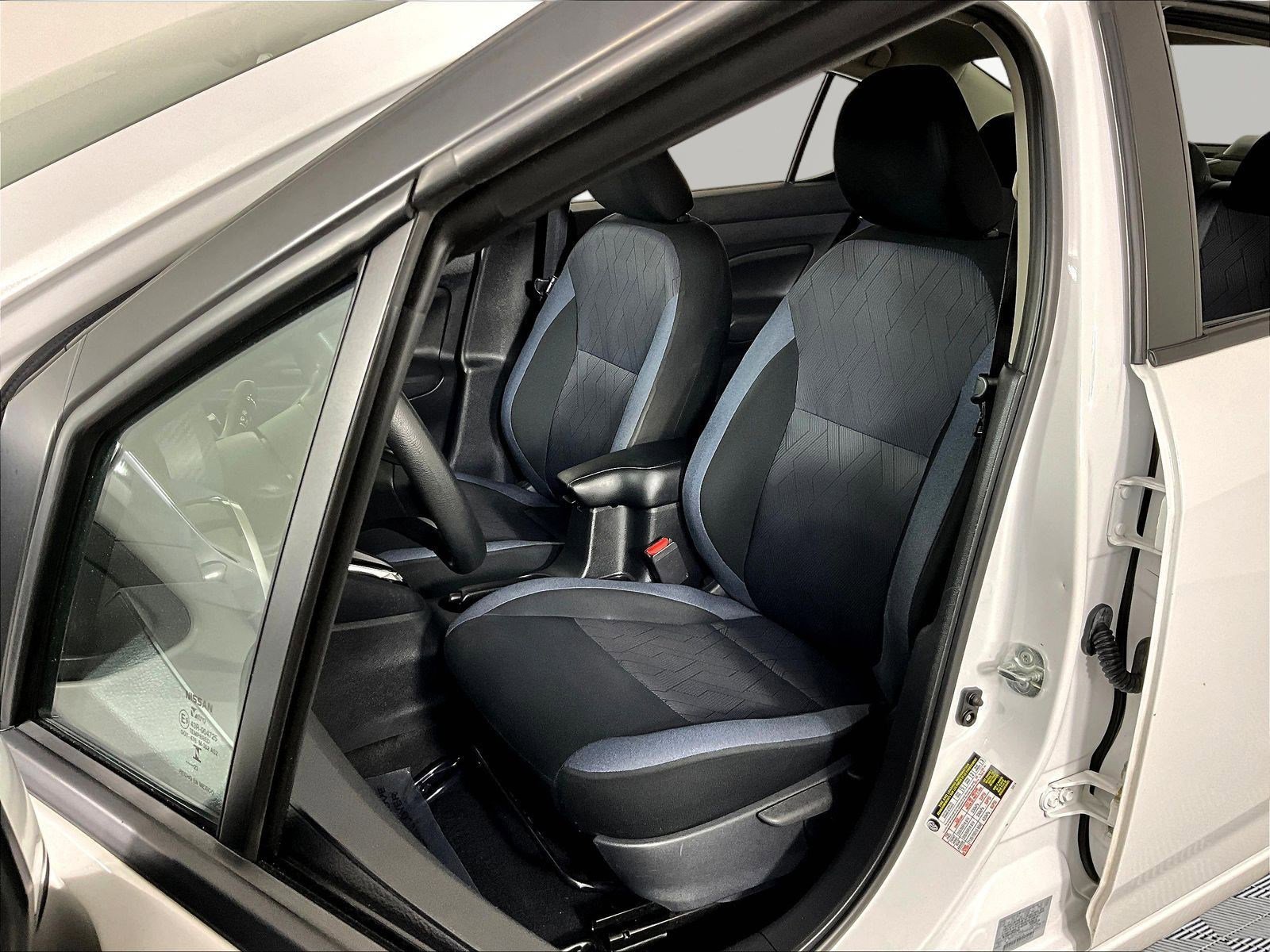 Certified 2023 Nissan Versa SV FWD image 21