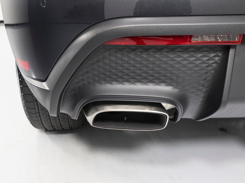 New 2026 Porsche Macan AWD/4WD image 43