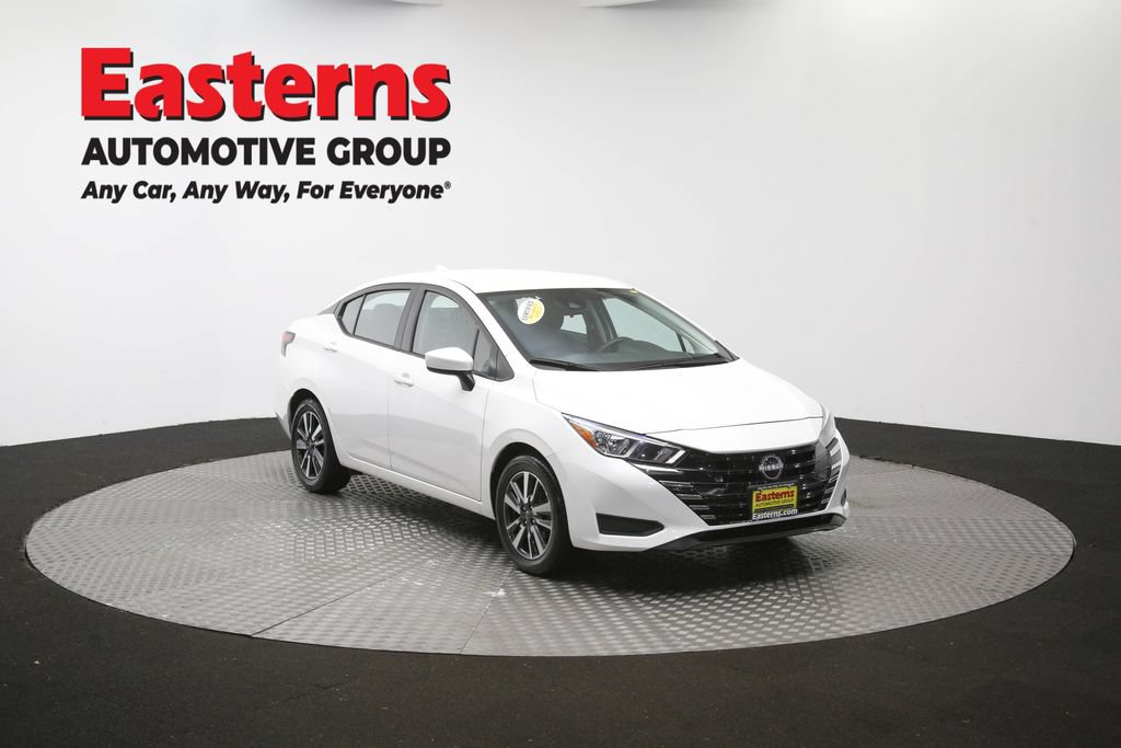 Used 2024 Nissan Versa SV FWD image 50