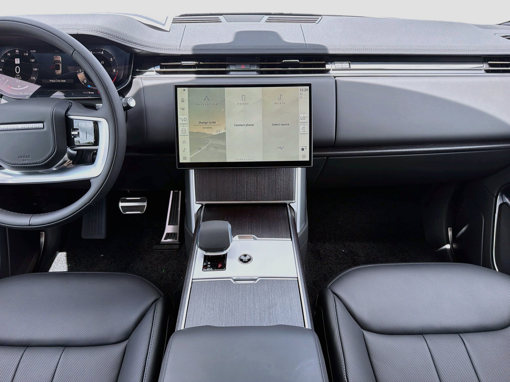 New 2026 Land Rover Range Rover Long Wheelbase SE AWD/4WD image 20