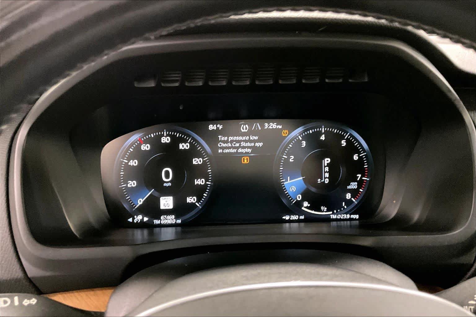 Used 2021 Volvo XC90 T6 Momentum w/ Climate Package AWD/4WD image 26