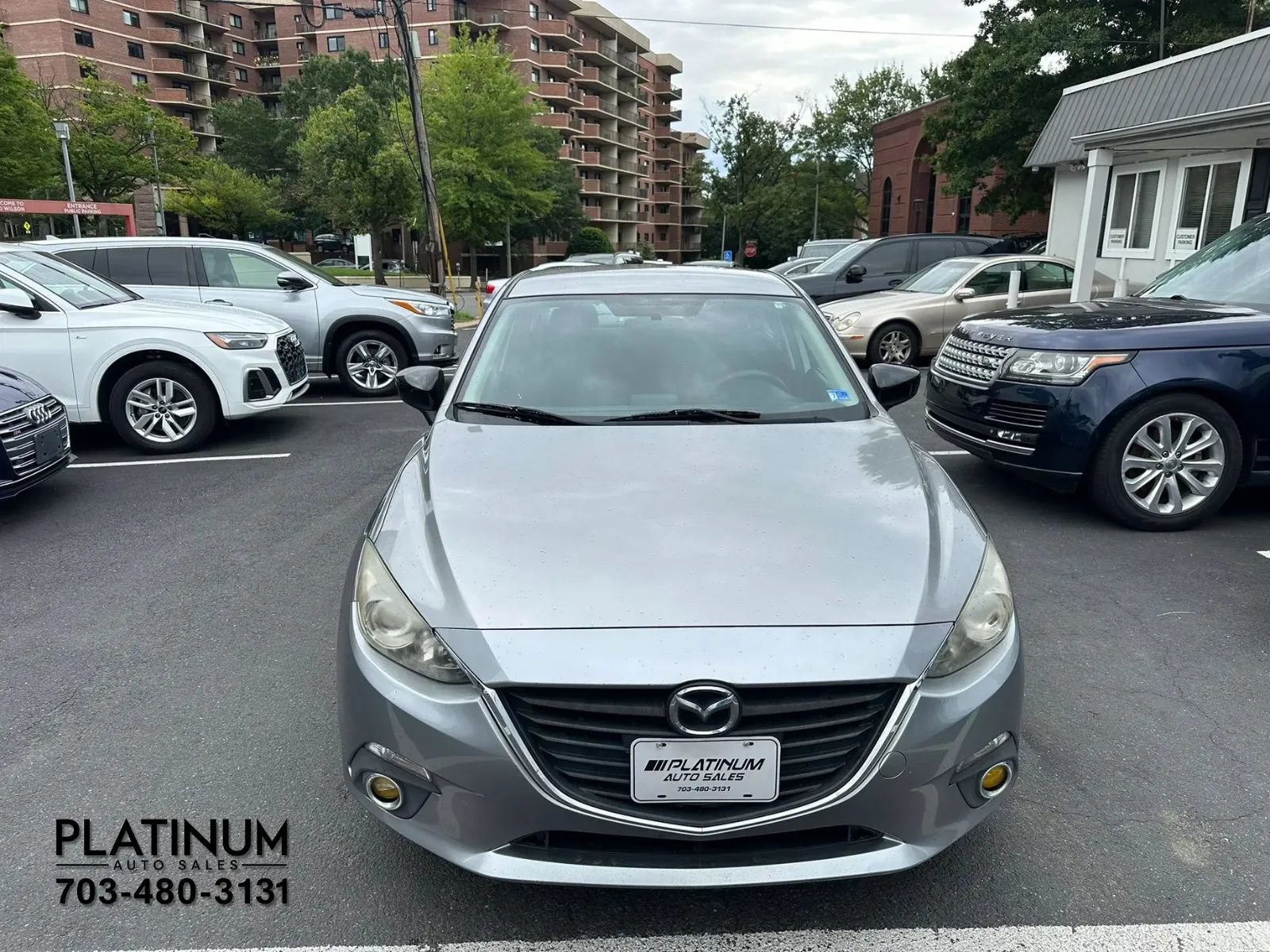 Used 2015 MAZDA MAZDA3 i SV FWD image 4